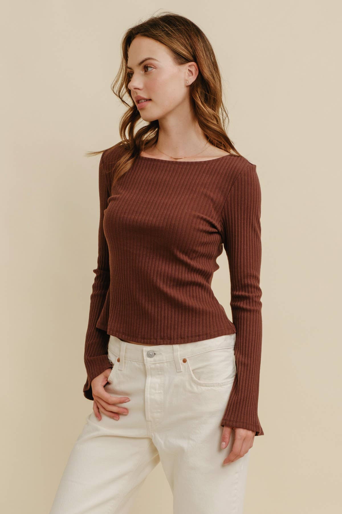 RIBBED BELLE SLEEVE TOP