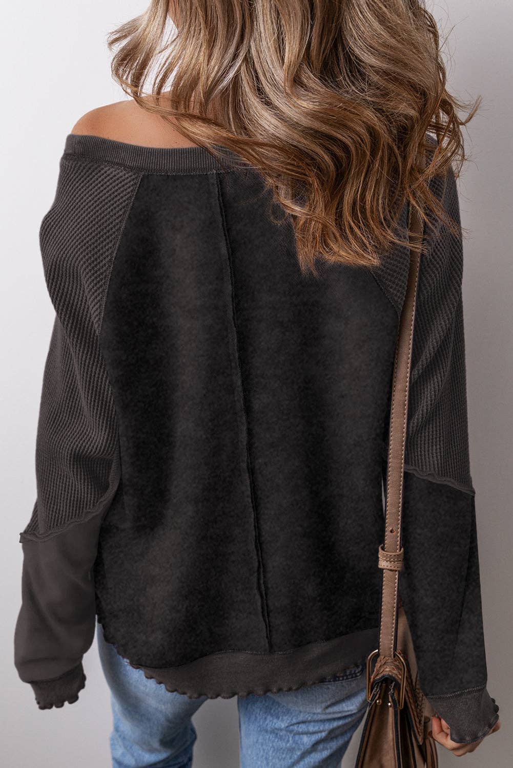 Max Exposed Seam Sweatshirt | S-2XL