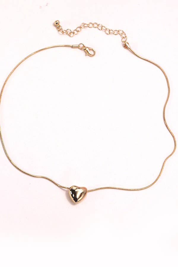 HEART PENDANT SNAKE CHAIN NECKLACE