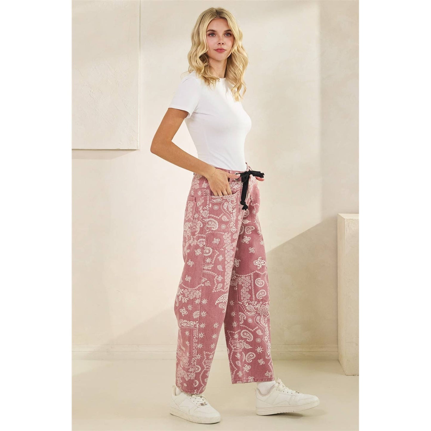 Printed Denim Pants with Belt Detail