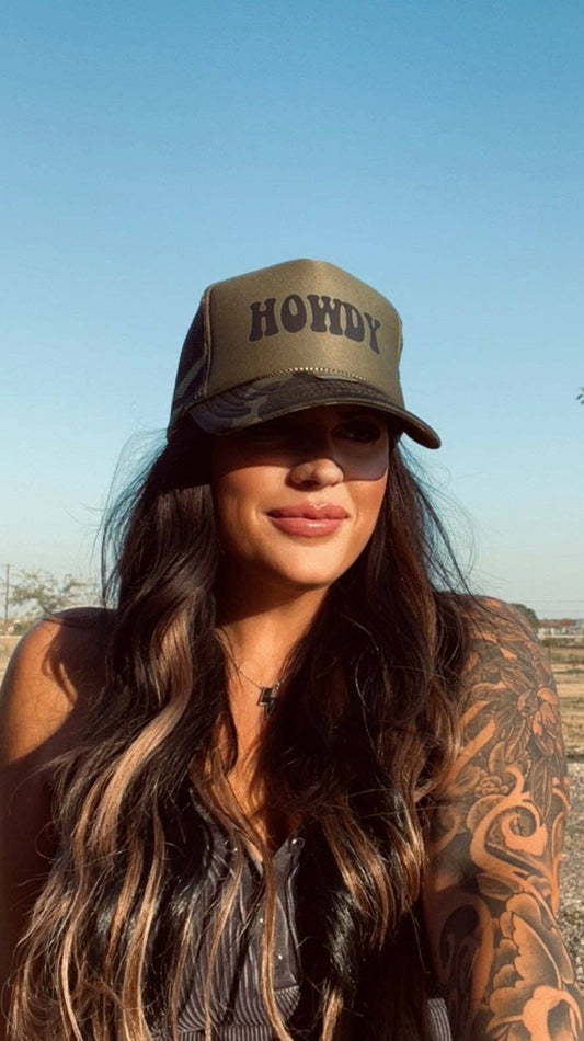 HOWDY Camo Trucker Hat