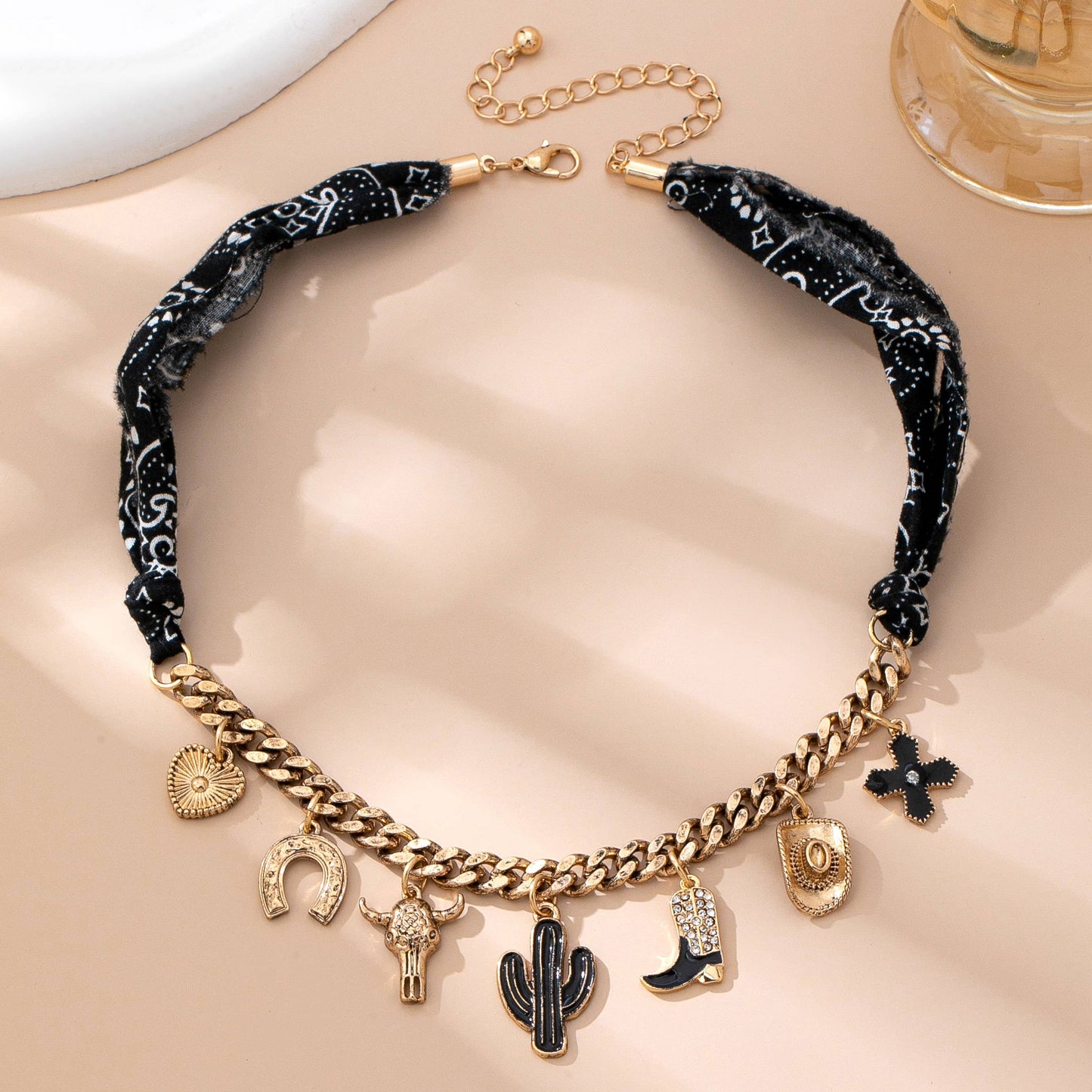 CHARM ANIMAL SCARF NECKLACE-WESTERN CROSS BOOT HAT