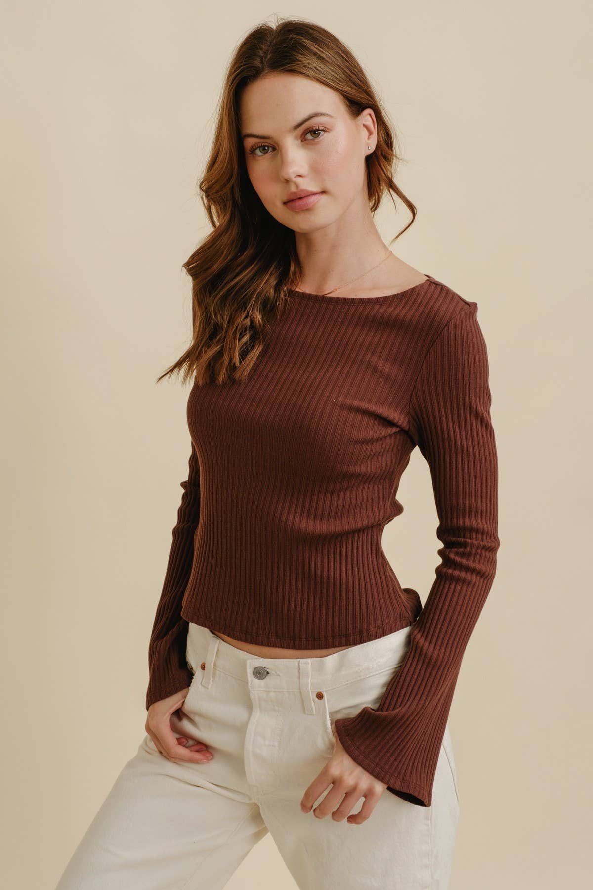RIBBED BELLE SLEEVE TOP